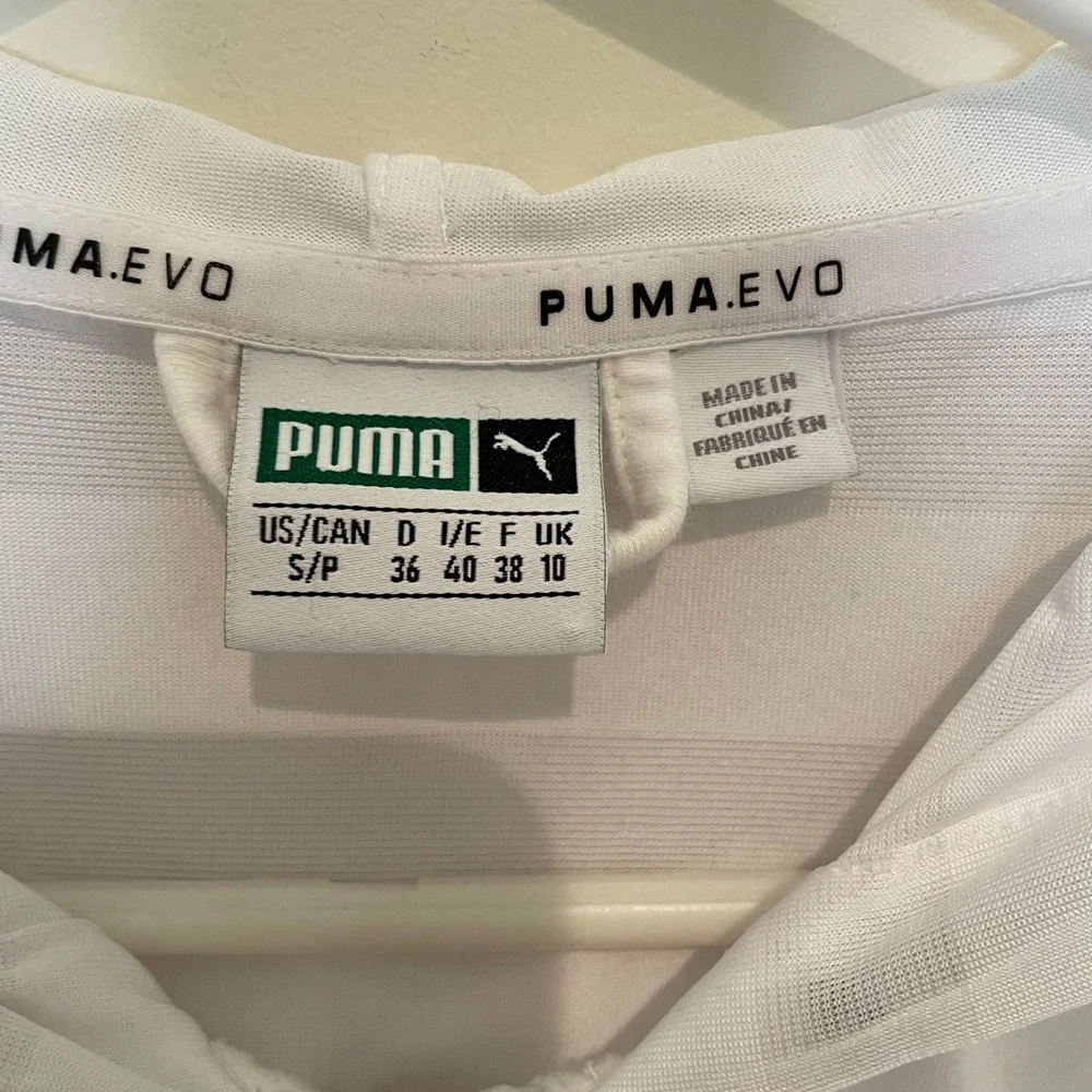 Puma White Lightweight Full-Zip Jacket - Picture 5 of 7